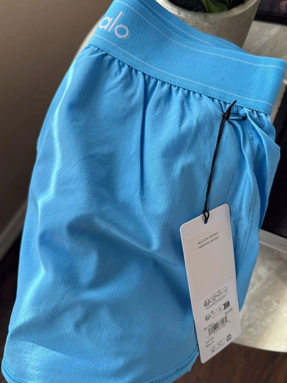 ALO Yoga nwt alo